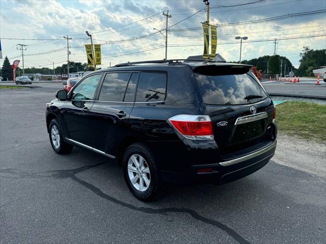 used 2013 Toyota Highlander car, priced at $15,600