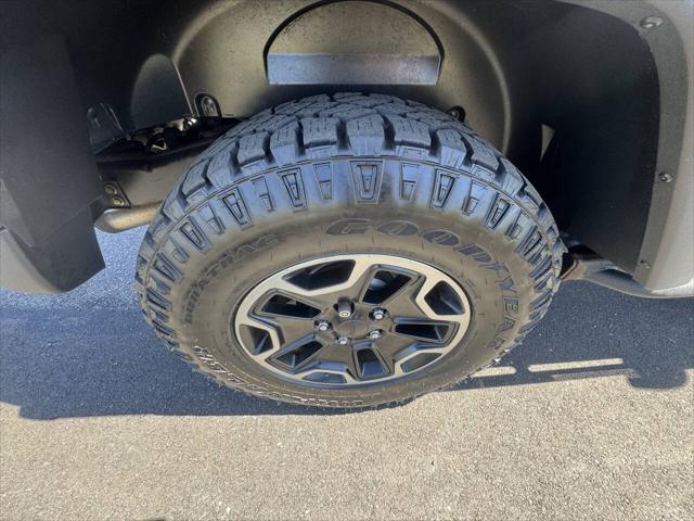 used 2014 Jeep Wrangler Unlimited car, priced at $17,900