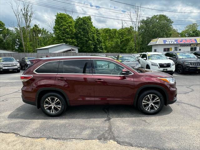 used 2016 Toyota Highlander car, priced at $18,900