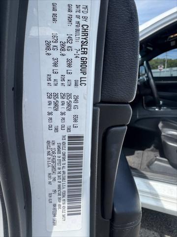 used 2015 Jeep Grand Cherokee car, priced at $13,900