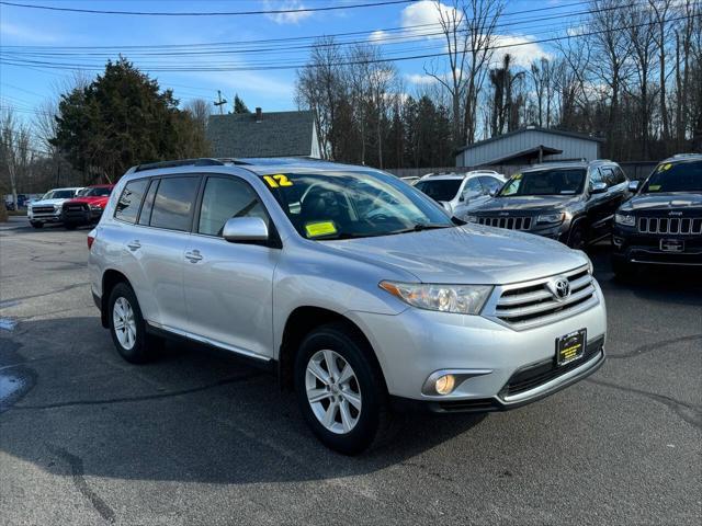 used 2012 Toyota Highlander car, priced at $13,900