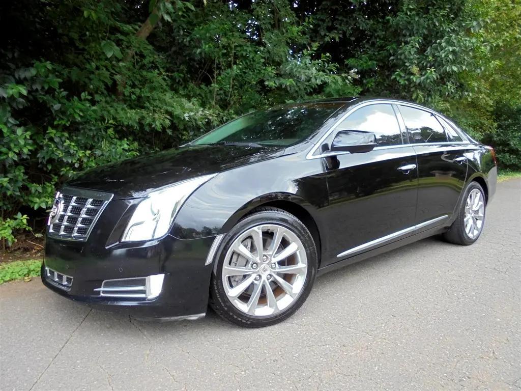 used 2013 Cadillac XTS car, priced at $9,995