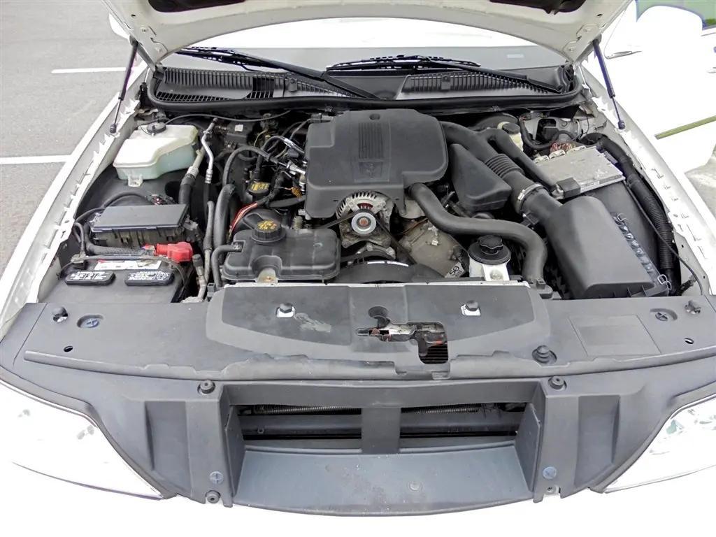 used 2011 Lincoln Town Car car, priced at $9,995