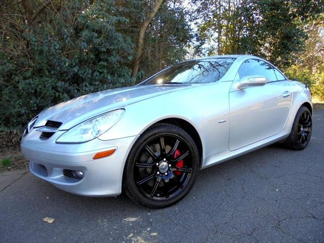 used 2008 Mercedes-Benz SLK-Class car, priced at $10,995