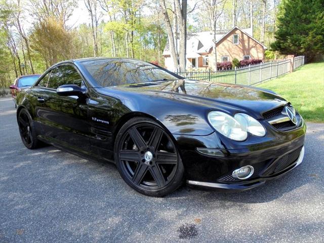 used 2007 Mercedes-Benz SL-Class car, priced at $26,995