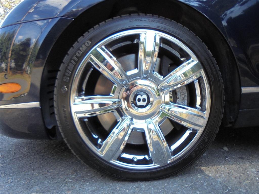 used 2007 Bentley Continental Flying Spur car, priced at $24,995