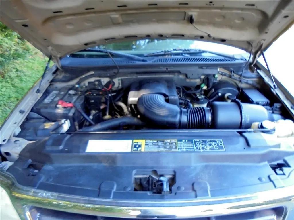 used 2003 Ford F-150 car, priced at $6,995