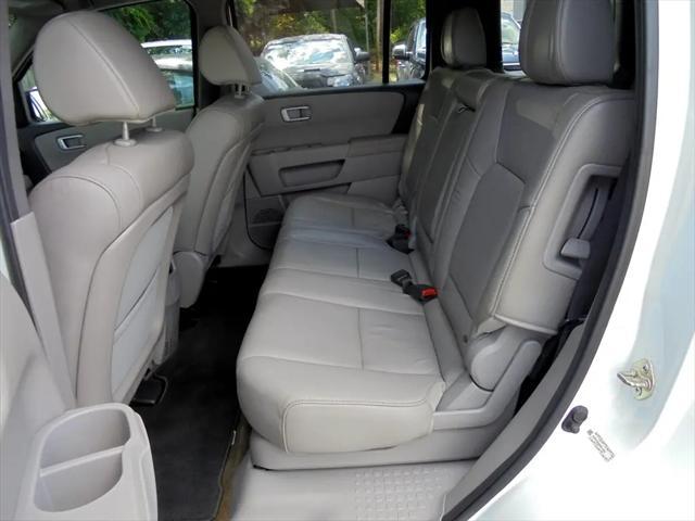 used 2014 Honda Pilot car, priced at $12,995