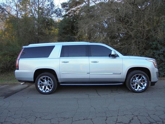 used 2018 Cadillac Escalade ESV car, priced at $31,995