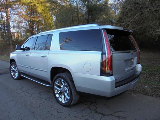 used 2018 Cadillac Escalade ESV car, priced at $31,995