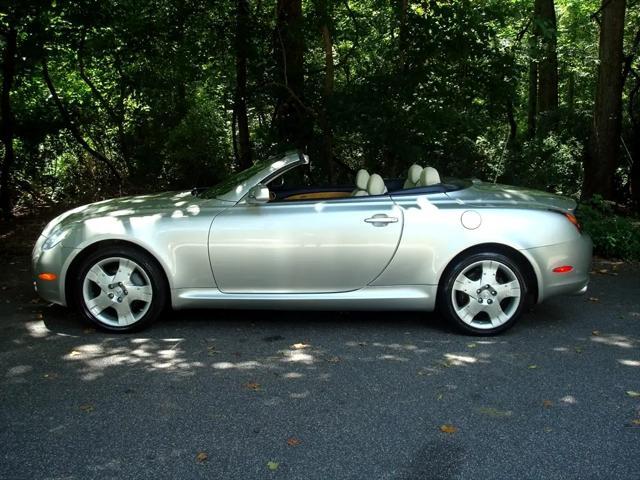 used 2004 Lexus SC 430 car, priced at $16,995