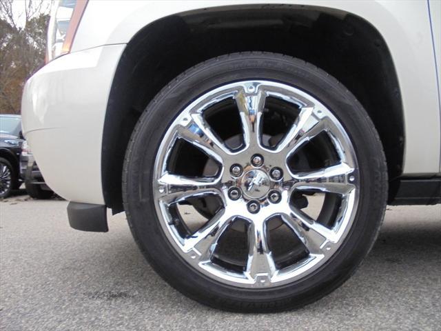 used 2012 Chevrolet Avalanche car, priced at $15,995