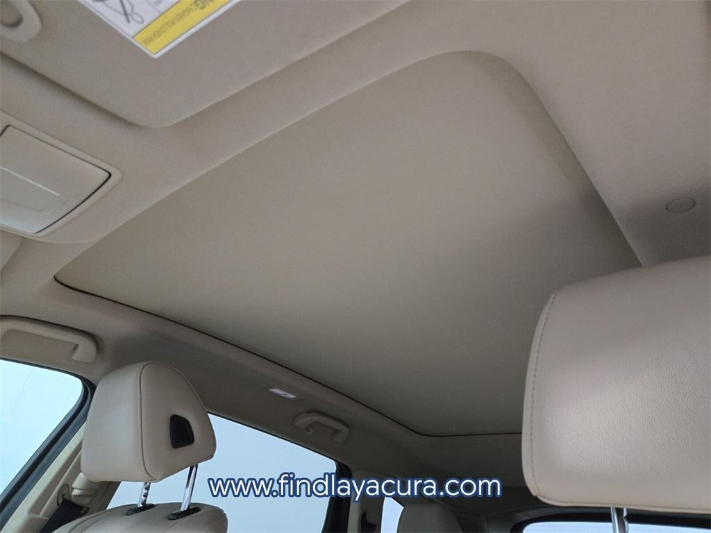 used 2023 Acura MDX car, priced at $36,777