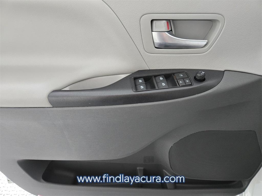 used 2020 Toyota Sienna car, priced at $32,777