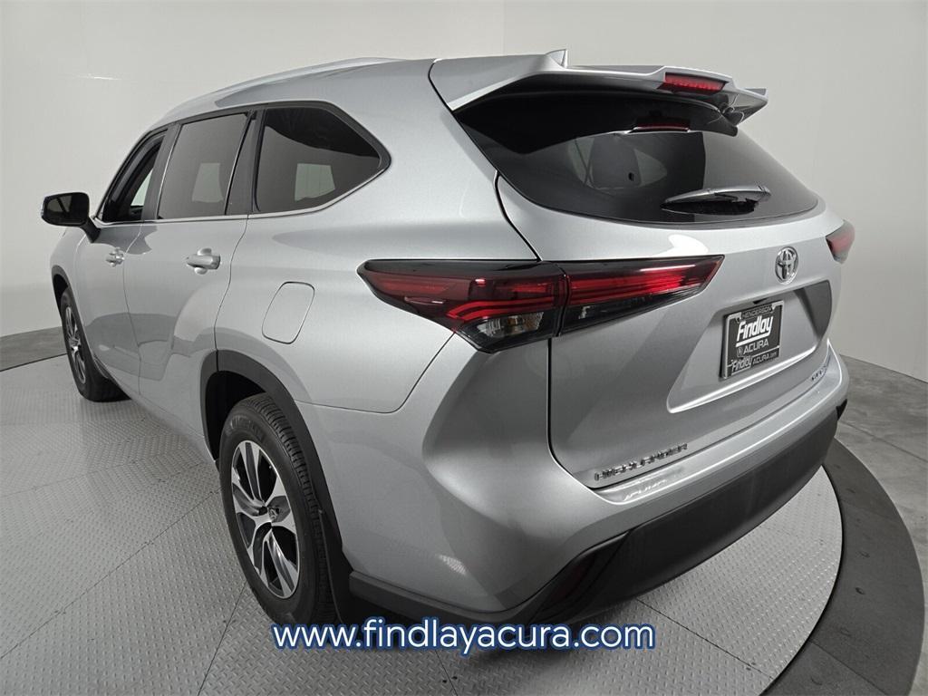 used 2024 Toyota Highlander car, priced at $42,142