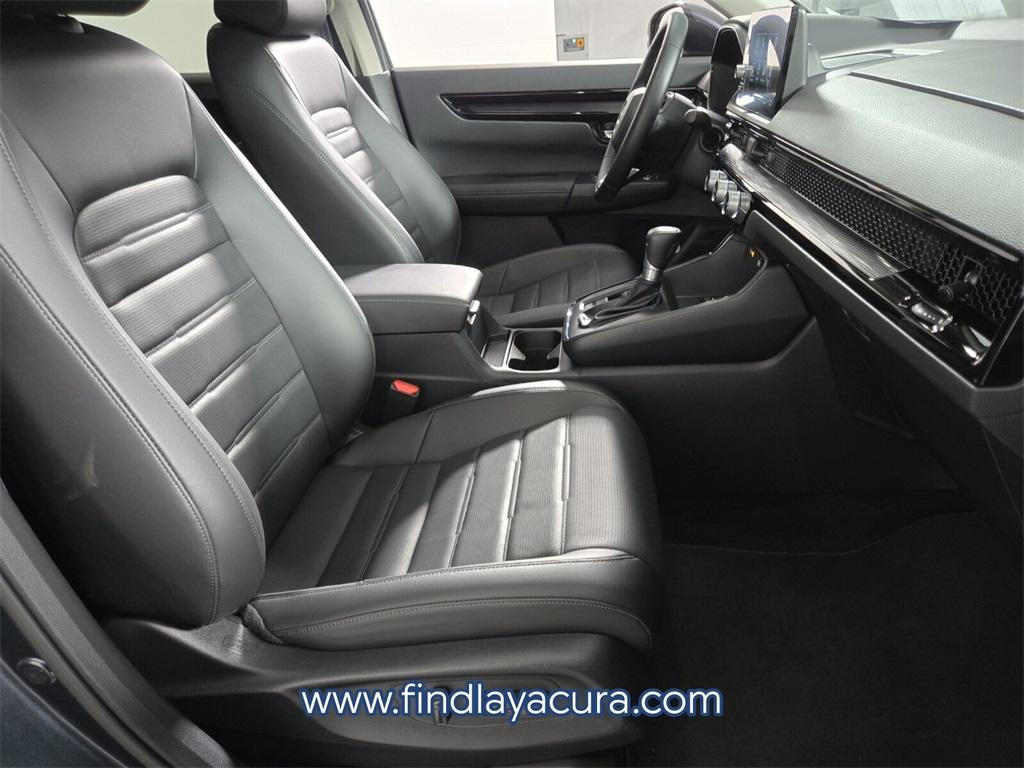 used 2025 Honda CR-V car, priced at $33,777