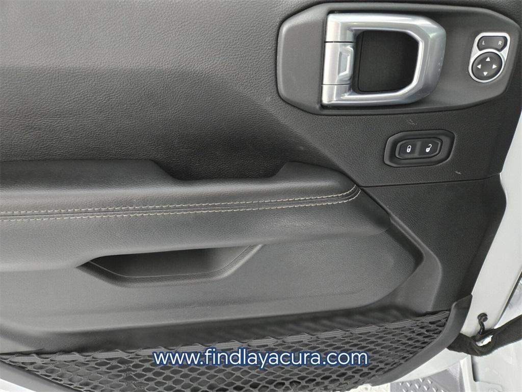 used 2022 Jeep Gladiator car, priced at $29,777