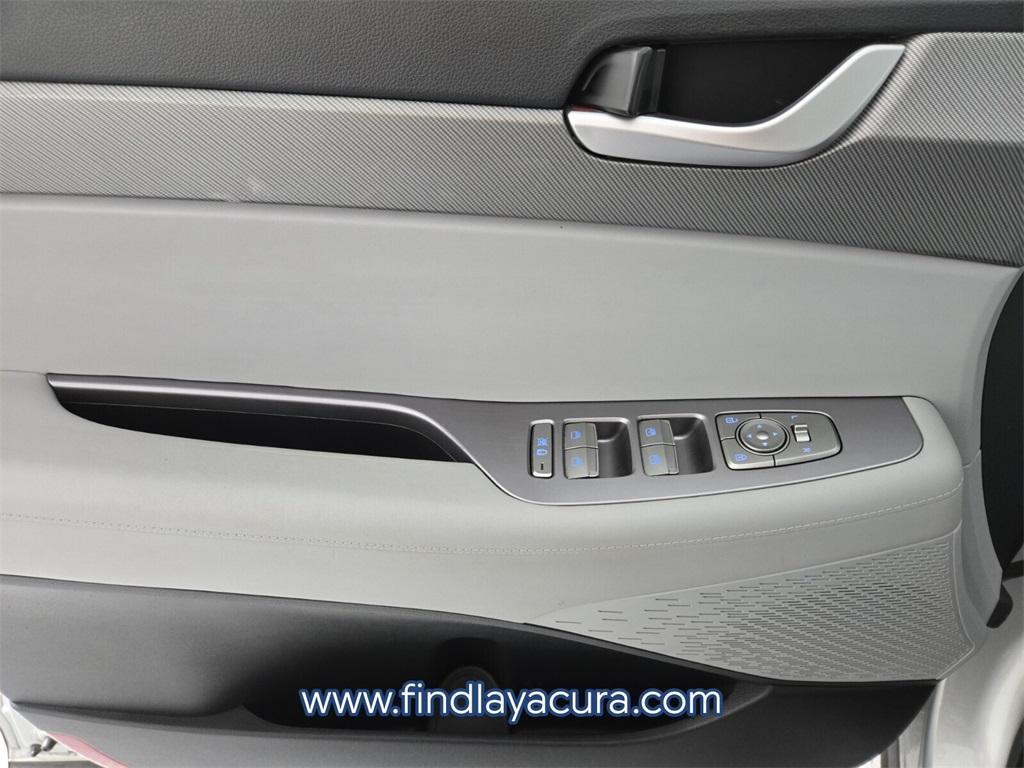 used 2024 Hyundai Palisade car, priced at $32,177