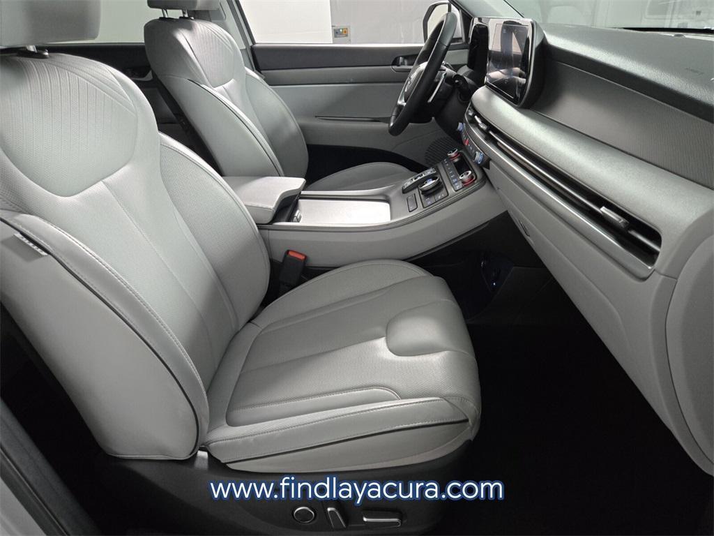 used 2024 Hyundai Palisade car, priced at $32,177