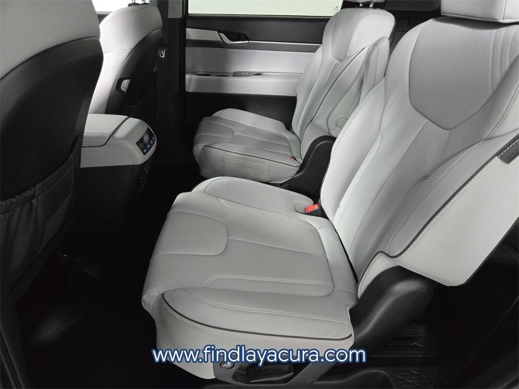 used 2024 Hyundai Palisade car, priced at $32,177