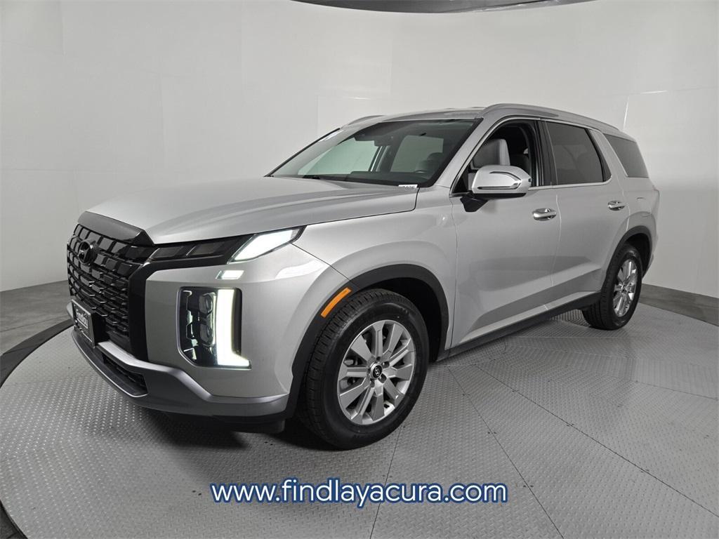 used 2024 Hyundai Palisade car, priced at $32,177