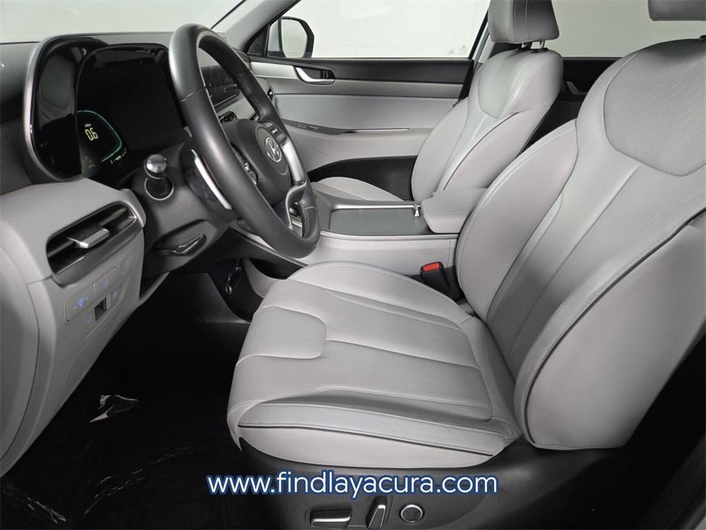 used 2024 Hyundai Palisade car, priced at $32,177