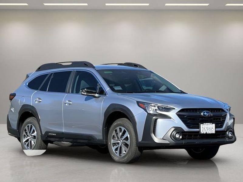 used 2025 Subaru Outback car, priced at $29,927