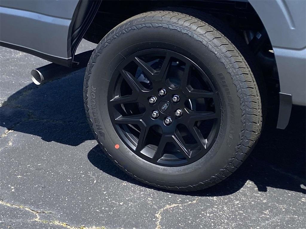 new 2024 Ford F-150 car, priced at $44,295