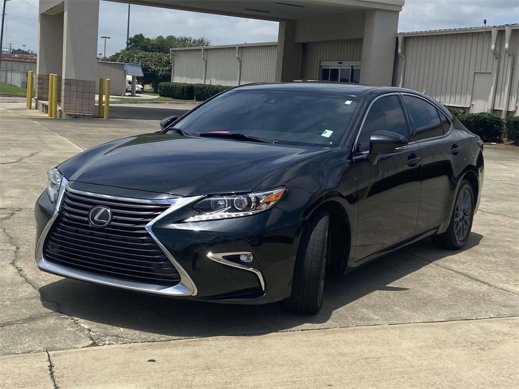 used 2018 Lexus ES 350 car, priced at $22,775