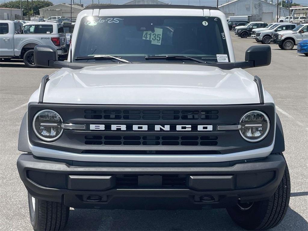 new 2025 Ford Bronco car, priced at $38,001