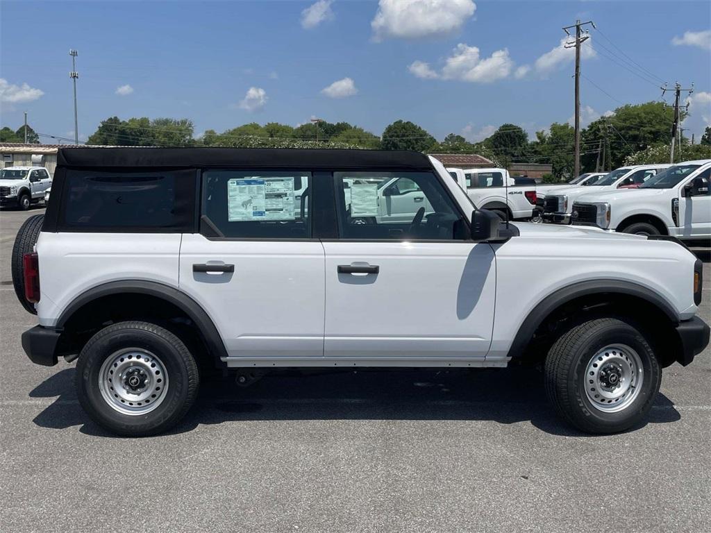 new 2025 Ford Bronco car, priced at $38,001
