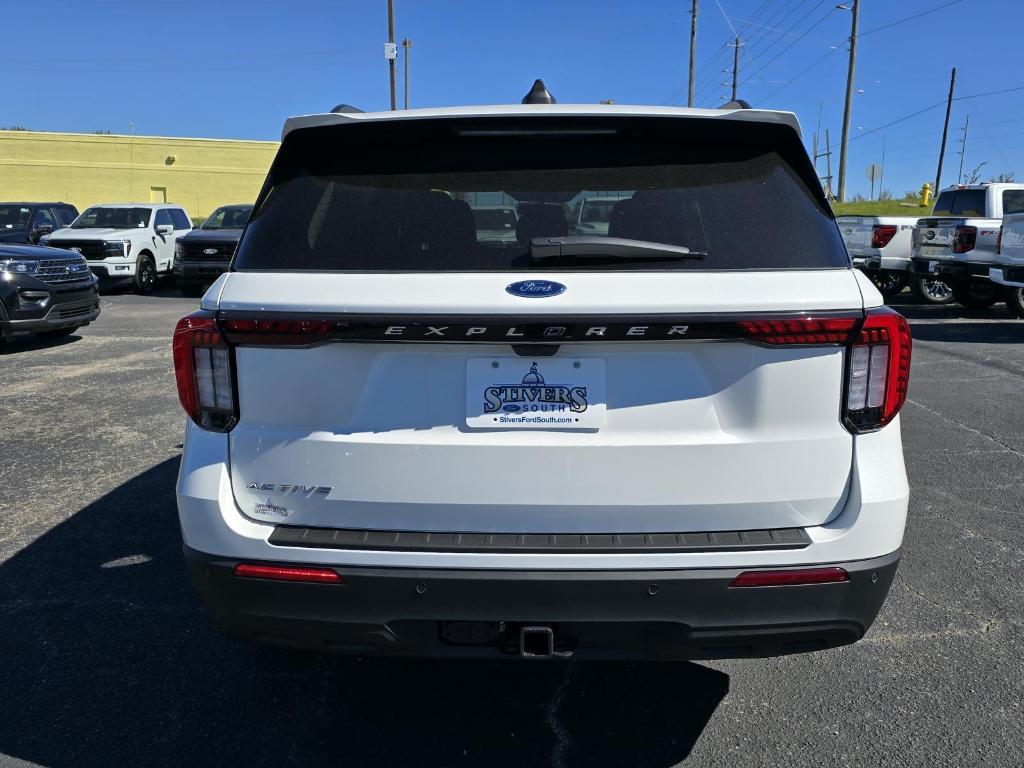 new 2025 Ford Explorer car, priced at $35,990