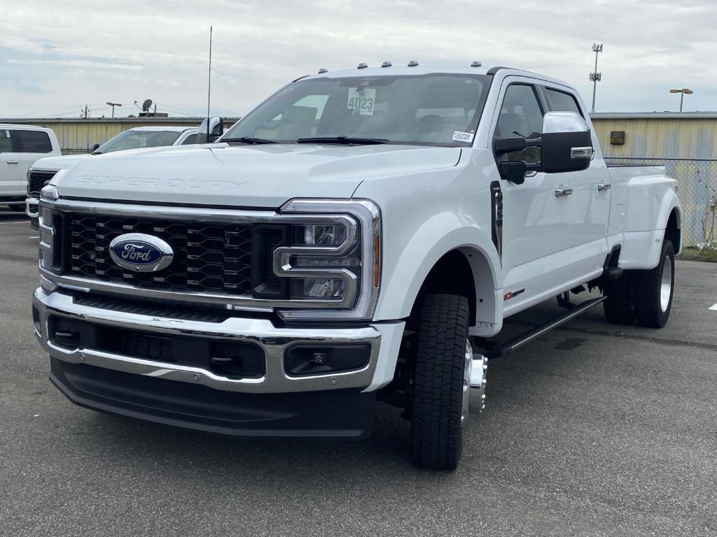 new 2025 Ford F-450 car, priced at $94,875