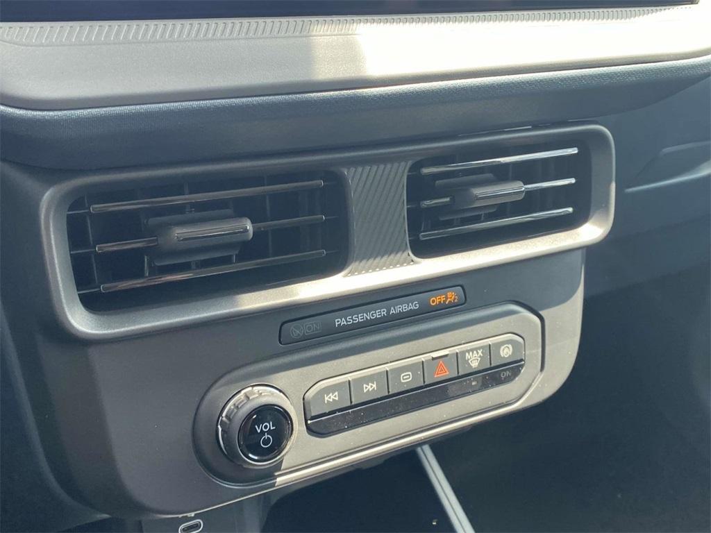 new 2025 Ford Maverick car, priced at $28,835