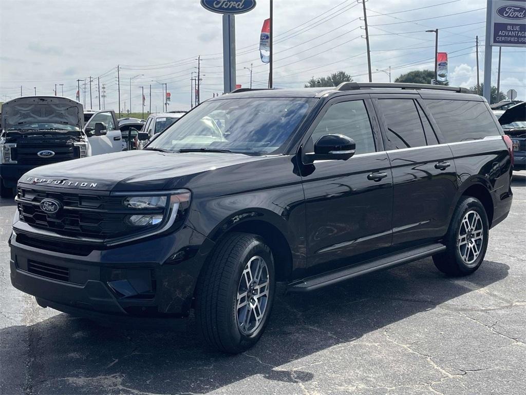 new 2025 Ford Expedition Max car, priced at $66,952
