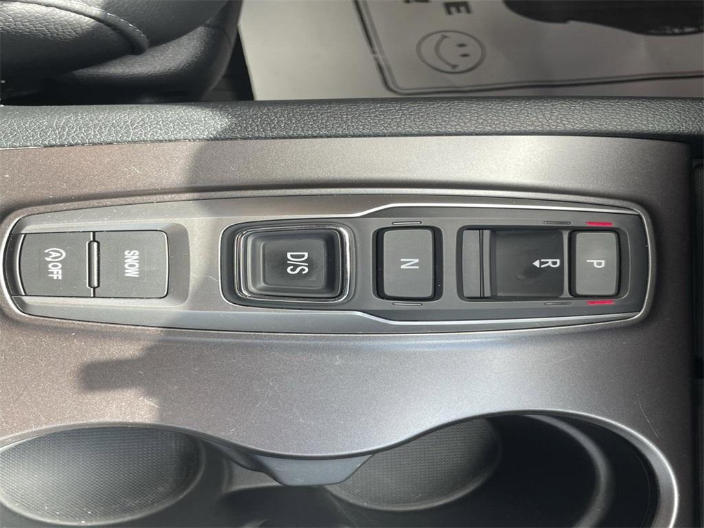 used 2022 Honda Pilot car, priced at $33,495