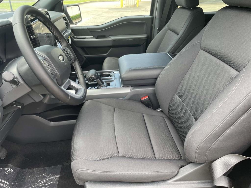new 2025 Ford F-150 car, priced at $47,899