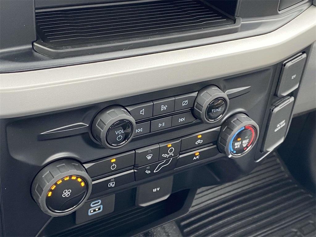 new 2024 Ford F-250 car, priced at $55,990