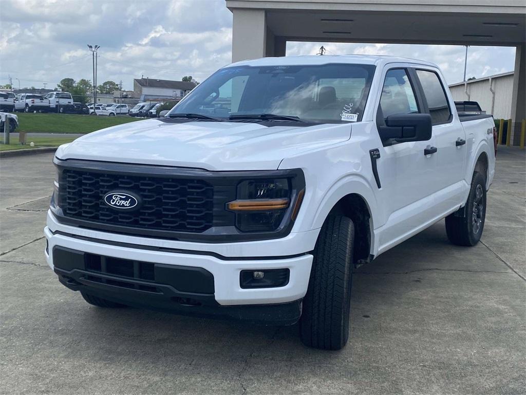 new 2025 Ford F-150 car, priced at $43,231