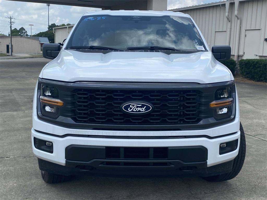 new 2025 Ford F-150 car, priced at $43,231