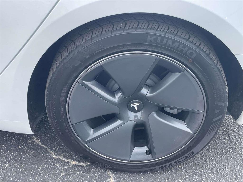 used 2021 Tesla Model 3 car, priced at $25,935