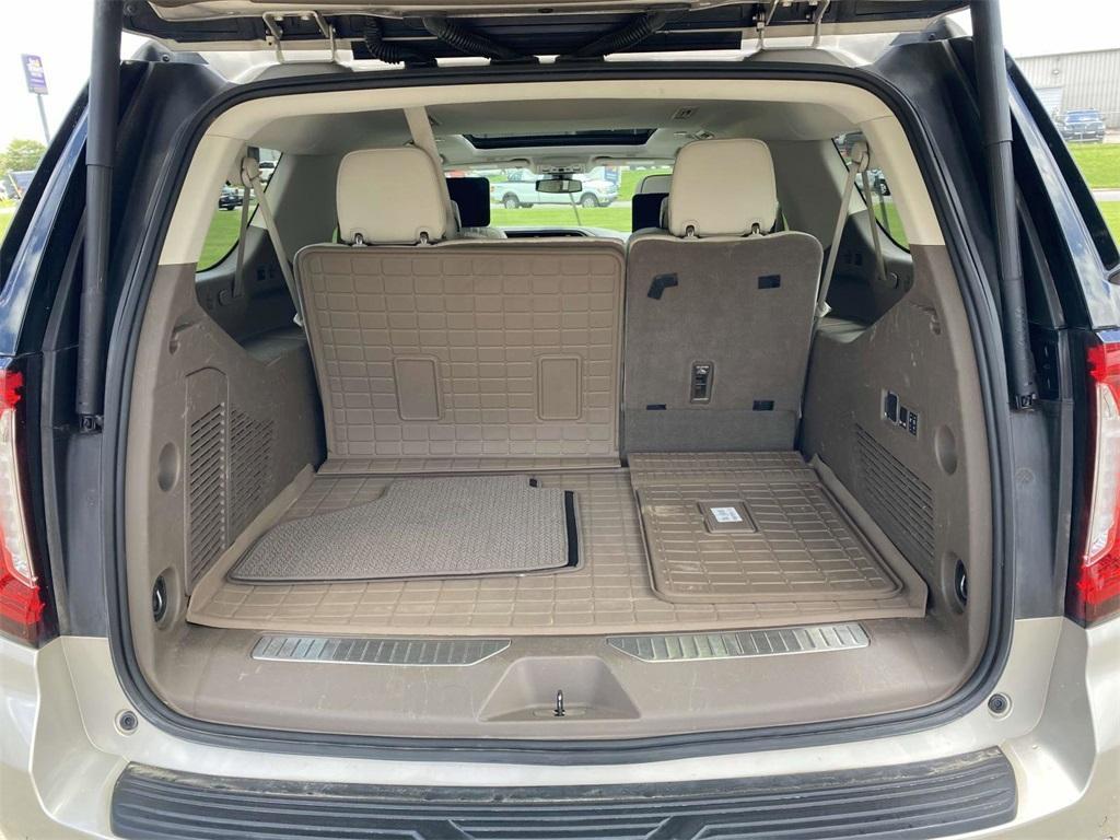 used 2022 GMC Yukon XL car, priced at $45,995