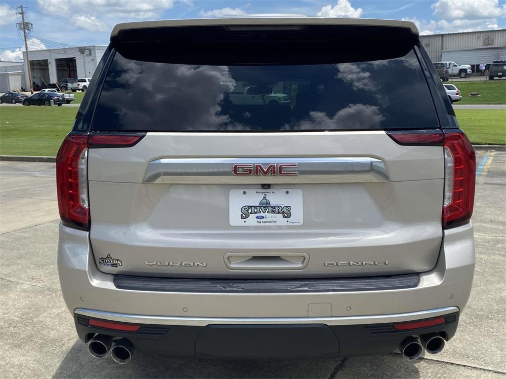 used 2022 GMC Yukon XL car, priced at $45,995