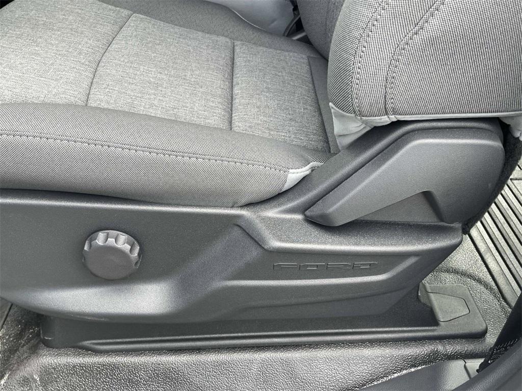 new 2025 Ford F-350 car, priced at $62,375