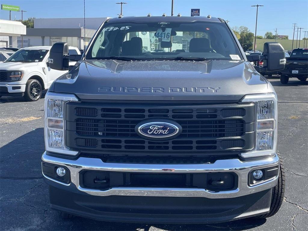 new 2025 Ford F-350 car, priced at $62,375