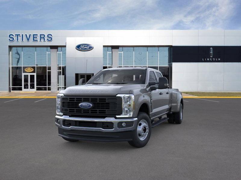 new 2025 Ford F-350 car, priced at $68,375