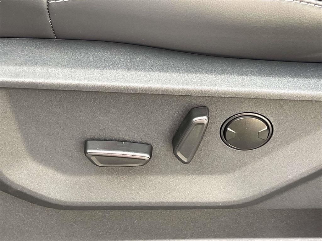 new 2025 Ford Expedition Max car, priced at $80,255
