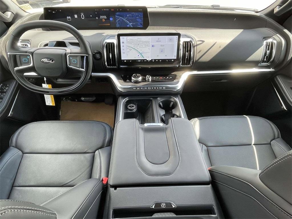 new 2025 Ford Expedition Max car, priced at $80,255