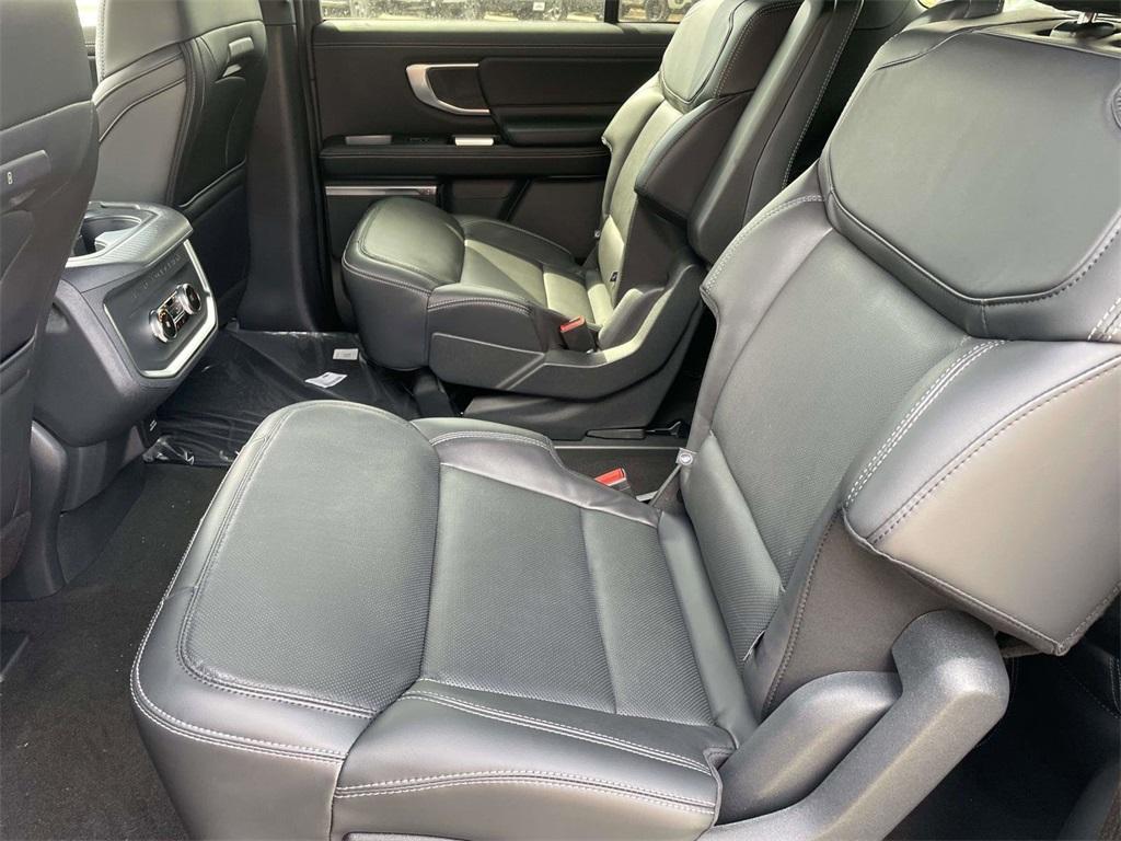 new 2025 Ford Expedition Max car, priced at $79,755