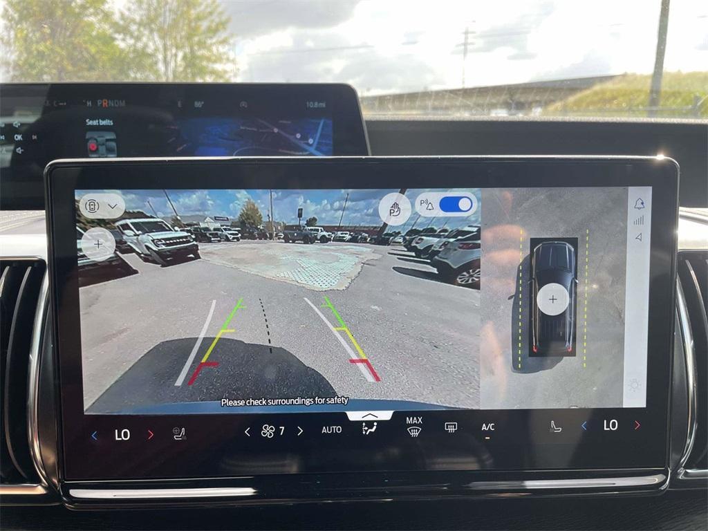 new 2025 Ford Expedition Max car, priced at $79,755